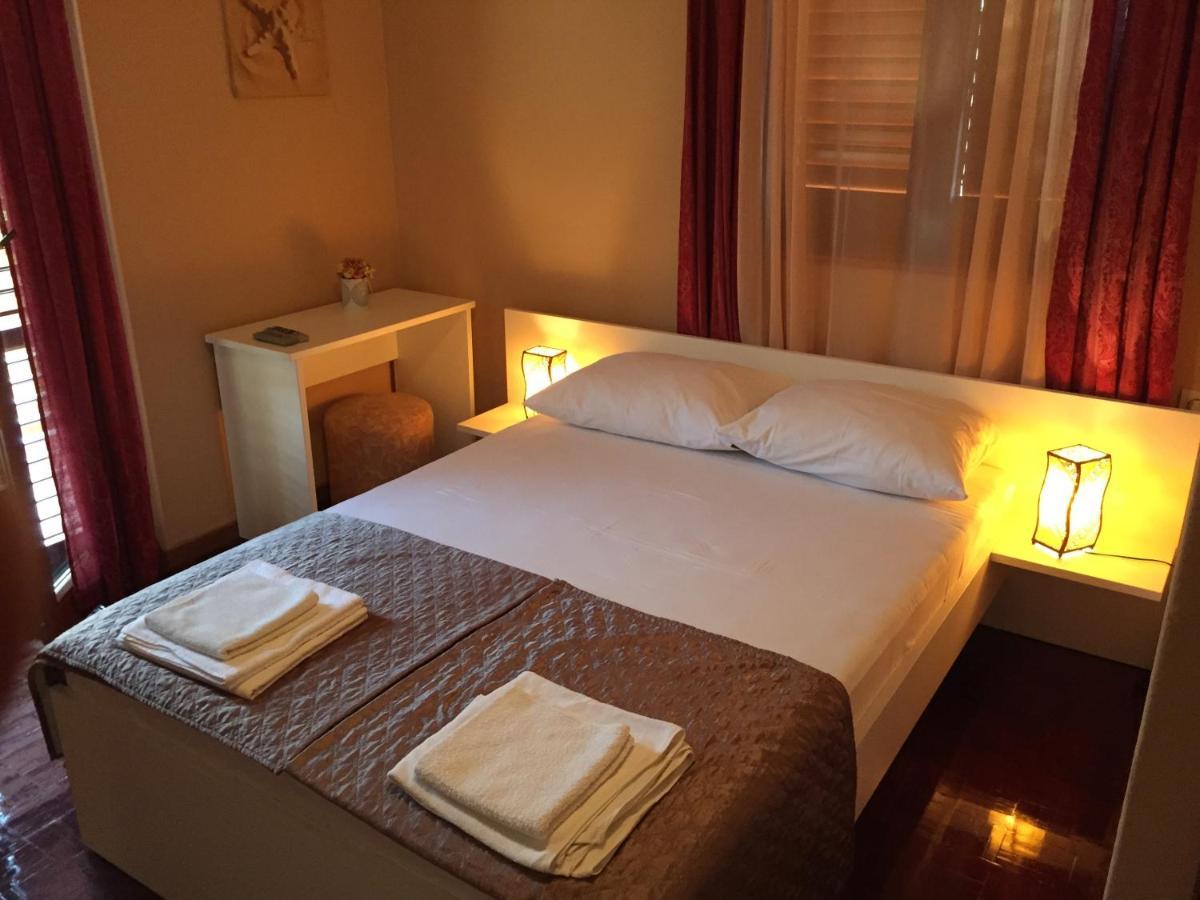 Apartments And Rooms Sinka Biograd Na Moru Dış mekan fotoğraf